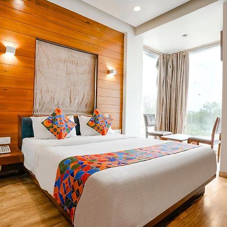 Fabhotel Kyra - Near Airport Road Ahmedabad Luaran gambar